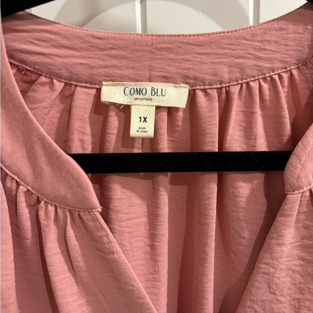 Pink blouse - Picture 2 of 3